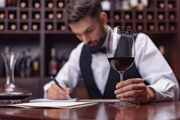 sommelier 소믈리에